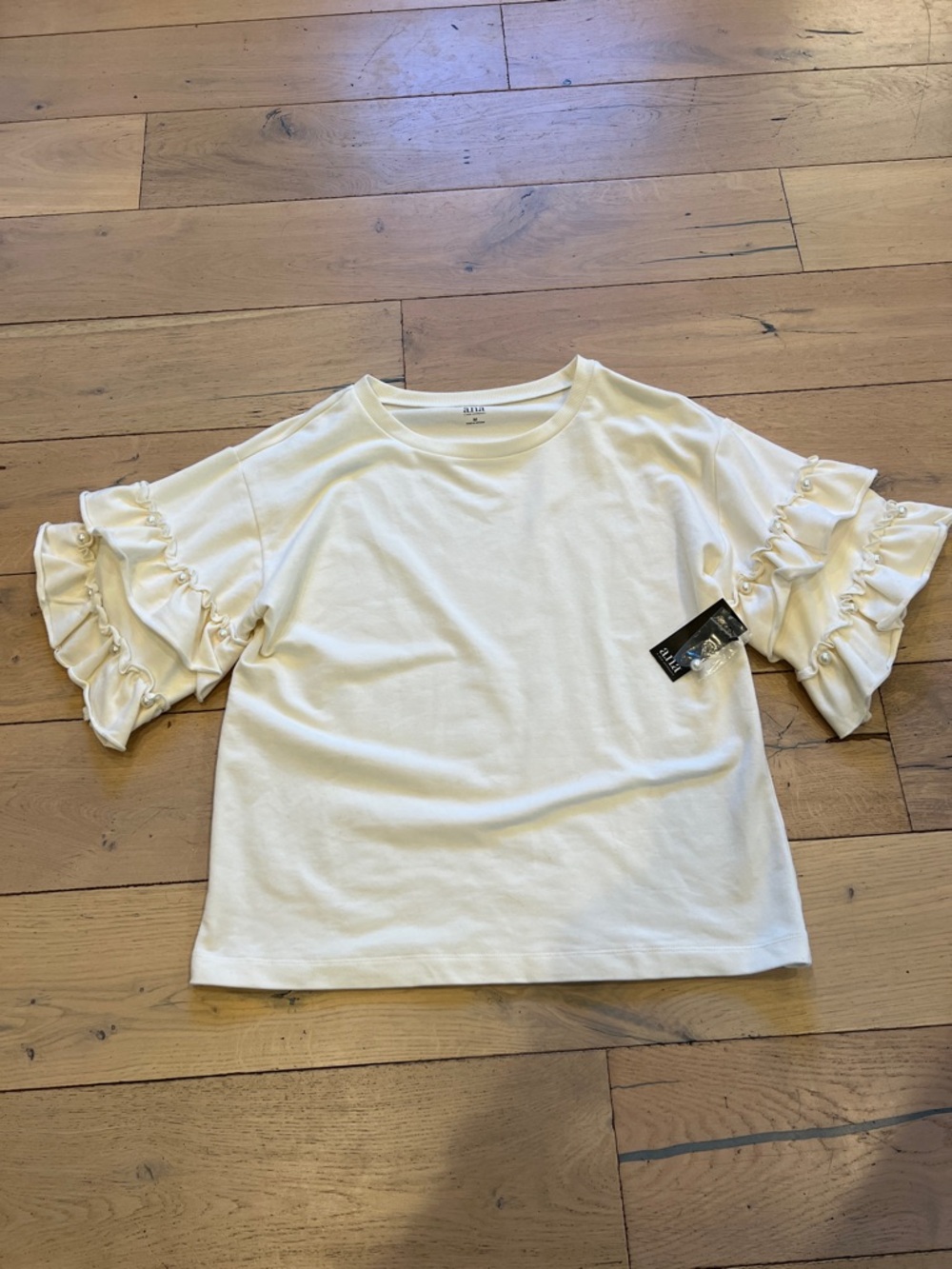 a.n.a Cream Ruffle Short Sleeve Tee